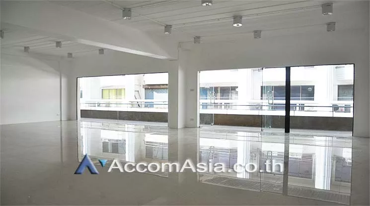  1  Office Space For Rent in Sukhumvit ,Bangkok BTS Phra khanong at Park Avenue AA14004